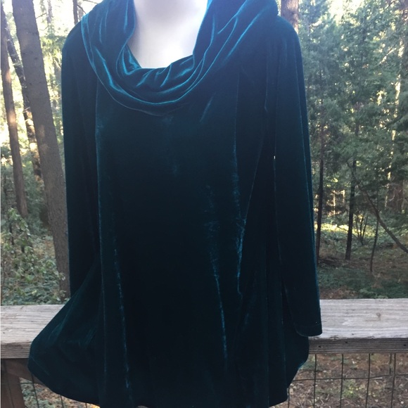 Soft Surroundings silky velvet cowl neck teal emerald green cowl neck, HP26x3 - Picture 2 of 9